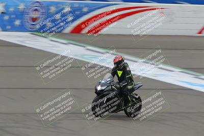 media/Oct-15-2022-Fastrack Riders (Sat) [[9a18b22502]]/Level2/Start Finish 930am/